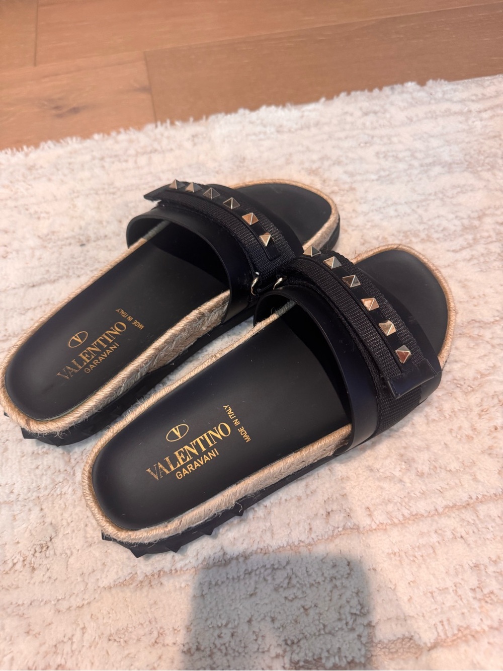Valentino Garavani Black Rockstud Espadrille Slide Sandals
